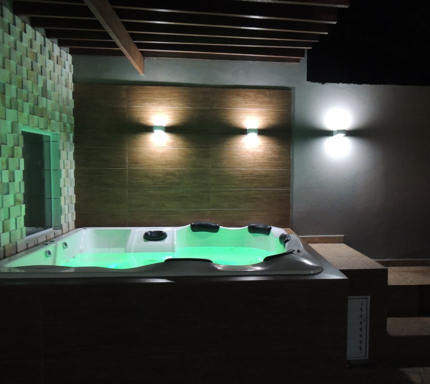 Agape Hotel เซซาริโอ ลันเจ ภายนอก รูปภาพ